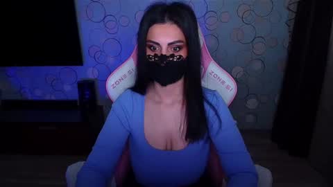   Yasmina   online show from May 23, 5:01 am