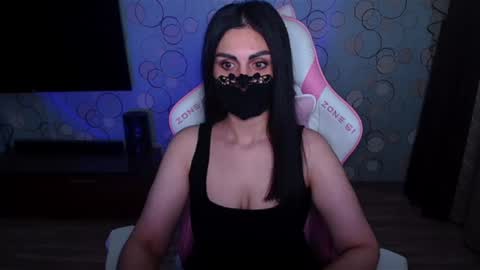 Snapshot of ashley__cooper__ chatting on July 2, 5:35 am Yasmina online show from July 2, 5:35 am