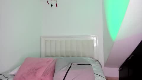 ashley_blair online show from May 7, 9:53 pm