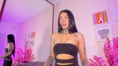 ashley_blum_ online show from March 27, 12:05 pm