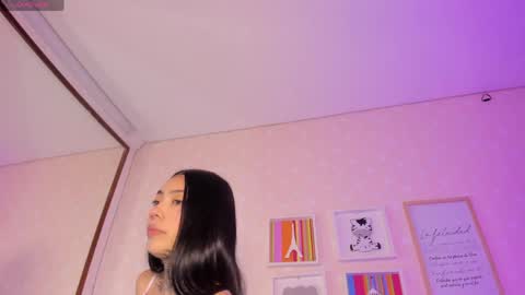 ashley_blum_ online show from April 22, 12:07 pm