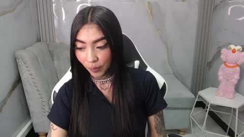 Snapshot of ashley_blum_v chatting on October 14, 8:09 pm ashley_blum_v online show from October 14, 8:09 pm