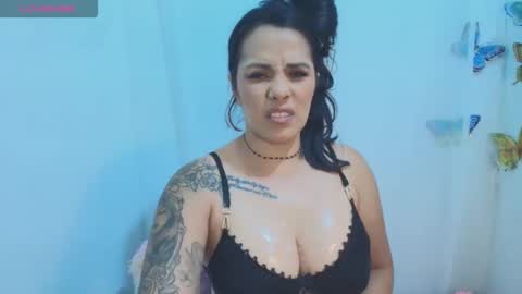 ashley_joyx_ online show from May 12, 4:20 am