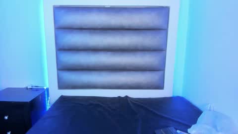 Snapshot of ashley_js chatting on March 11, 5:52 pm ashley_js online show from March 11, 5:52 pm