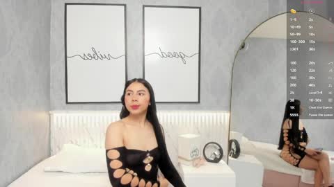 ASHLEY online show from May 21, 11:45 pm
