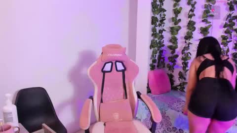 ashley online show from December 23, 2:42 am