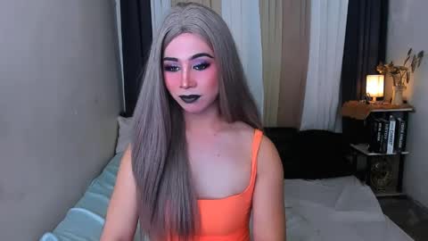 ashley online show from May 4, 3:52 pm