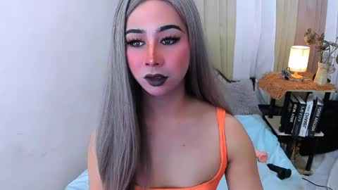 ashley online show from May 5, 3:09 pm