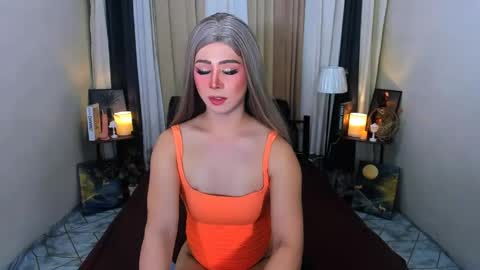 ashley online show from May 8, 11:48 am