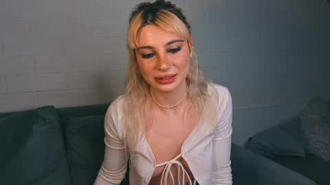 Ashley online show from March 28, 12:21 am