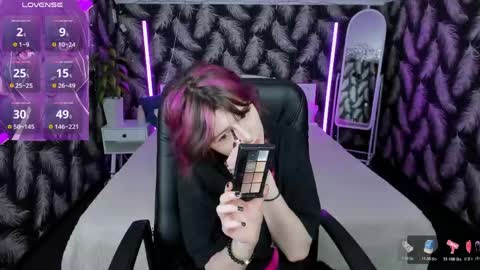 Ashley online show from May 14, 8:59 pm