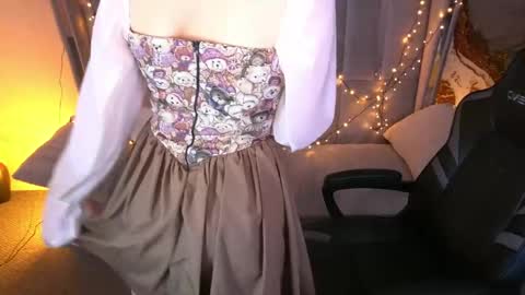 Snapshot of ashleybaee chatting on April 14, 1:39 pm ashleybaee online show from April 14, 1:39 pm
