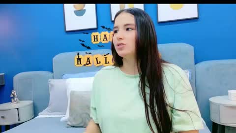 Ashley Evans online show from October 27, 8:24 pm