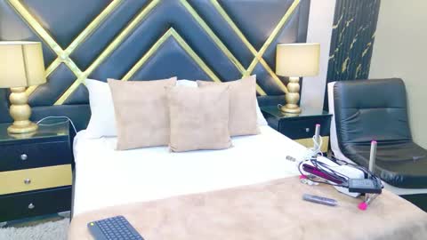 Snapshot of ashleyroberh chatting on April 17, 7:28 pm AshleyRoberh online show from April 17, 7:28 pm