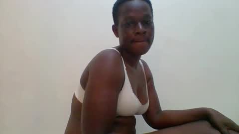 ashleysheritah291505 online show from March 28, 4:06 pm