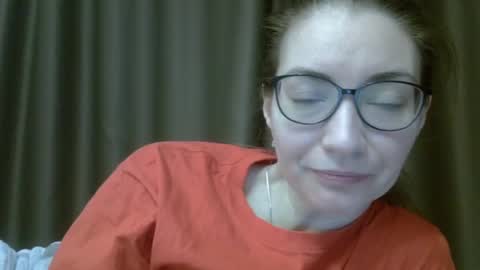 Snapshot of ashleyspice chatting on February 16, 5:25 am Ashley online show from February 16, 5:25 am