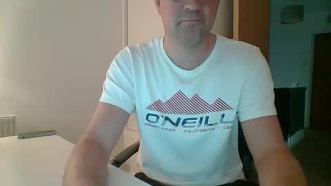 Snapshot of ashleyswim80 chatting on January 23, 7:11 am Ashleyswim80 online show from January 23, 7:11 am