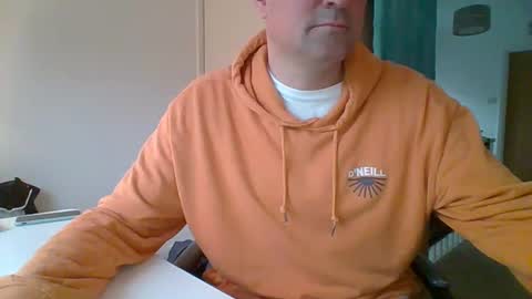 Snapshot of ashleyswim80 chatting on February 12, 7:44 am Ashleyswim80 online show from February 12, 7:44 am
