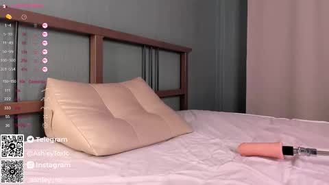 Ashley online show from October 7, 7:38 am