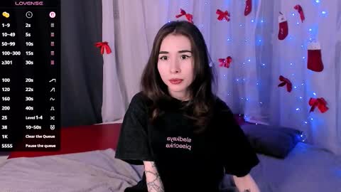 Ashley online show from January 6, 1:26 pm