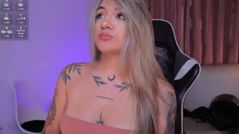 Ashley Lauren online show from September 23, 4:26 am