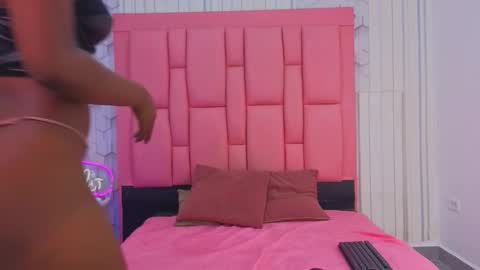 ashlleyray online show from March 11, 7:42 pm