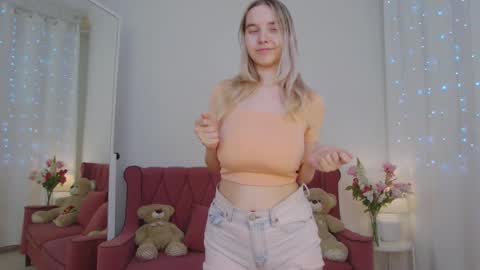 ashly_cherry online show from February 9, 12:42 pm