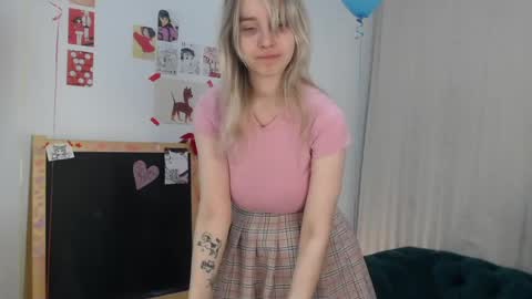 ashly_cherry online show from May 25, 11:05 am