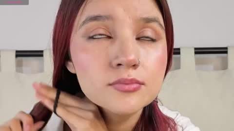 ashly_jones_ online show from December 22, 4:20 am