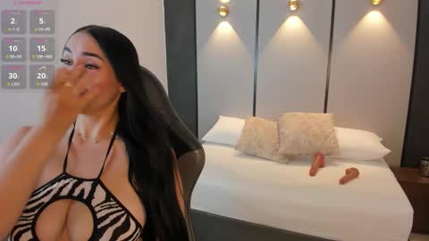 A S H L Y online show from December 19, 12:34 pm