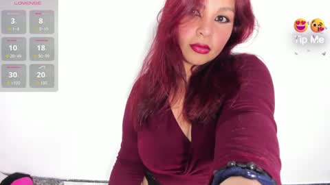Snapshot of ashly_moss chatting on May 7, 3:56 am Ashly Moss online show from May 7, 3:56 am