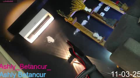 Snapshot of ashlybetancurxxx chatting on March 12, 1:36 am Ashly Betancur online show from March 12, 1:36 am