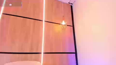 ashlyn online show from September 9, 11:15 pm