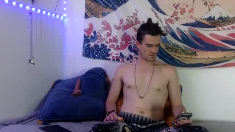 Snapshot of ashton_anders chatting on November 5, 2:00 am Ashton Anders online show from November 5, 2:00 am