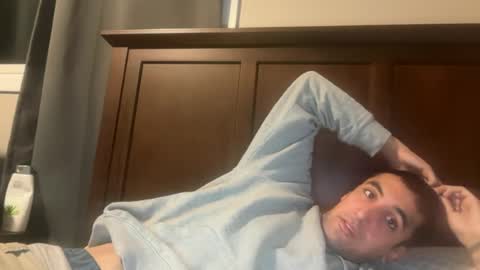 Snapshot of ashur_06 chatting on June 21, 3:42 am ashur_06 online show from June 21, 3:42 am