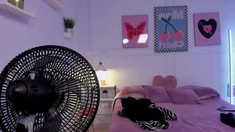 MyaFontaine online show from May 16, 10:36 am