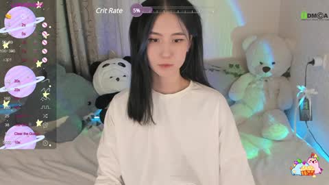 Snapshot of asiafairy chatting on December 4, 1:31 pm Emma online show from December 4, 1:31 pm