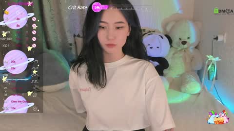 Snapshot of asiafairy chatting on December 10, 1:55 pm Emma online show from December 10, 1:55 pm