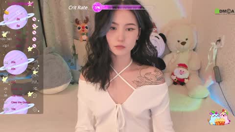 Snapshot of asiafairy chatting on December 24, 12:11 pm Emma online show from December 24, 12:11 pm
