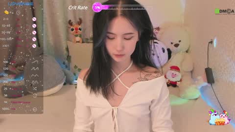Snapshot of asiafairy chatting on December 29, 10:01 am Emma online show from December 29, 10:01 am