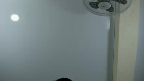 Snapshot of asiam_brunet chatting on September 18, 2:08 pm Camila online show from September 18, 2:08 pm