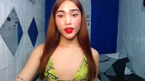 Snapshot of asian_caulix chatting on March 8, 6:16 pm baby caulix online show from March 8, 6:16 pm