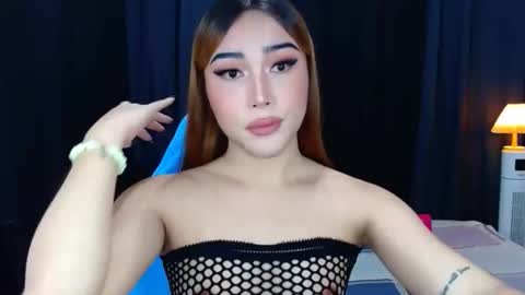 Snapshot of asian_caulix chatting on September 20, 1:01 pm baby caulix online show from September 20, 1:01 pm