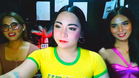 evelyn online show from April 5, 12:57 pm