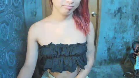 Snapshot of asian_geraldinexxx chatting on February 25, 10:30 pm asian_geraldinexxx online show from February 25, 10:30 pm