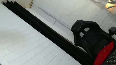 Snapshot of asian_kati chatting on October 30, 6:41 pm theakati online show from October 30, 6:41 pm