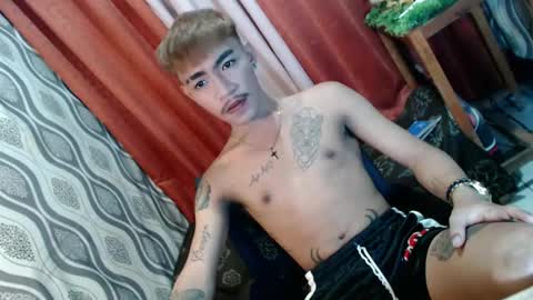 Snapshot of asian_kimxxx chatting on December 23, 9:49 am don online show from December 23, 9:49 am