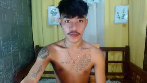 Snapshot of asian_kimxxx chatting on October 12, 6:29 pm don online show from October 12, 6:29 pm