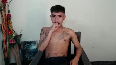 Snapshot of asian_kimxxx chatting on January 6, 8:45 pm don online show from January 6, 8:45 pm