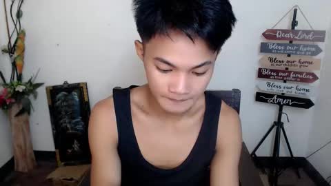 Snapshot of asian_lover05 chatting on October 11, 4:16 pm asian_lover05 online show from October 11, 4:16 pm